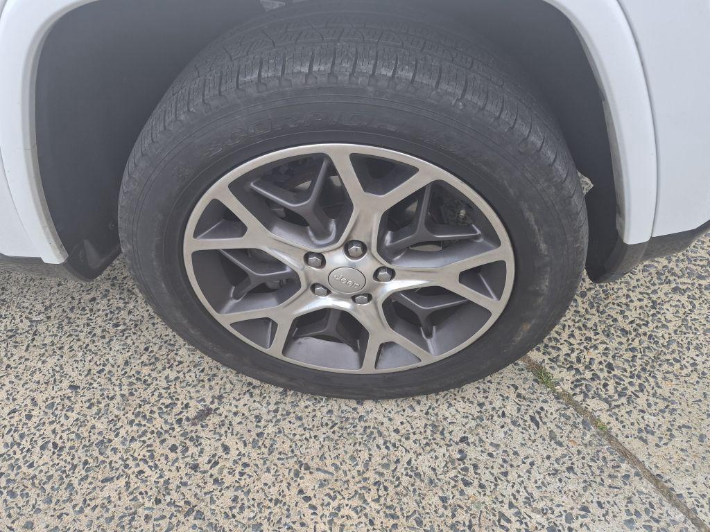 2018 Jeep Cherokee - $10,000