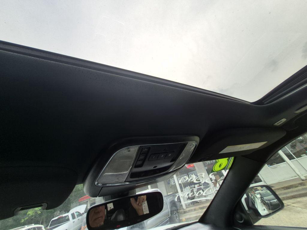 2018 Jeep Cherokee - $10,000