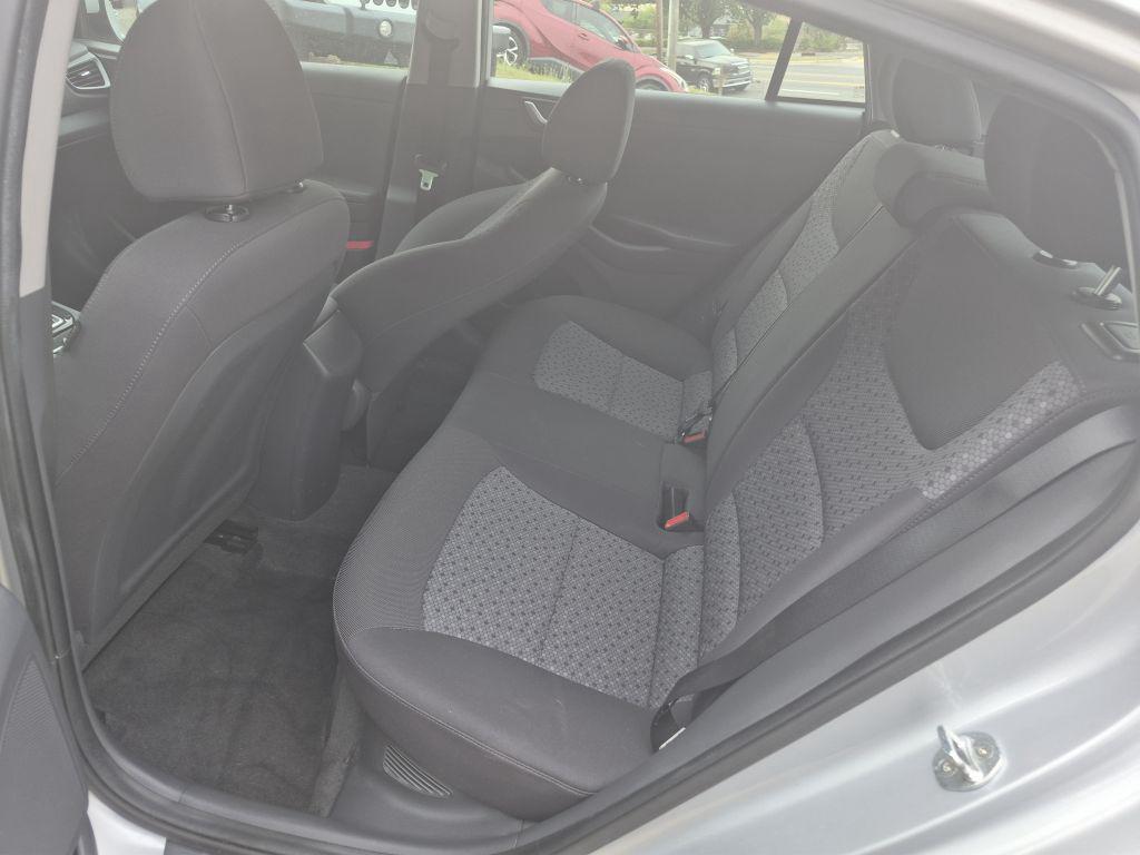 2019 Hyundai Ioniq - $9,000