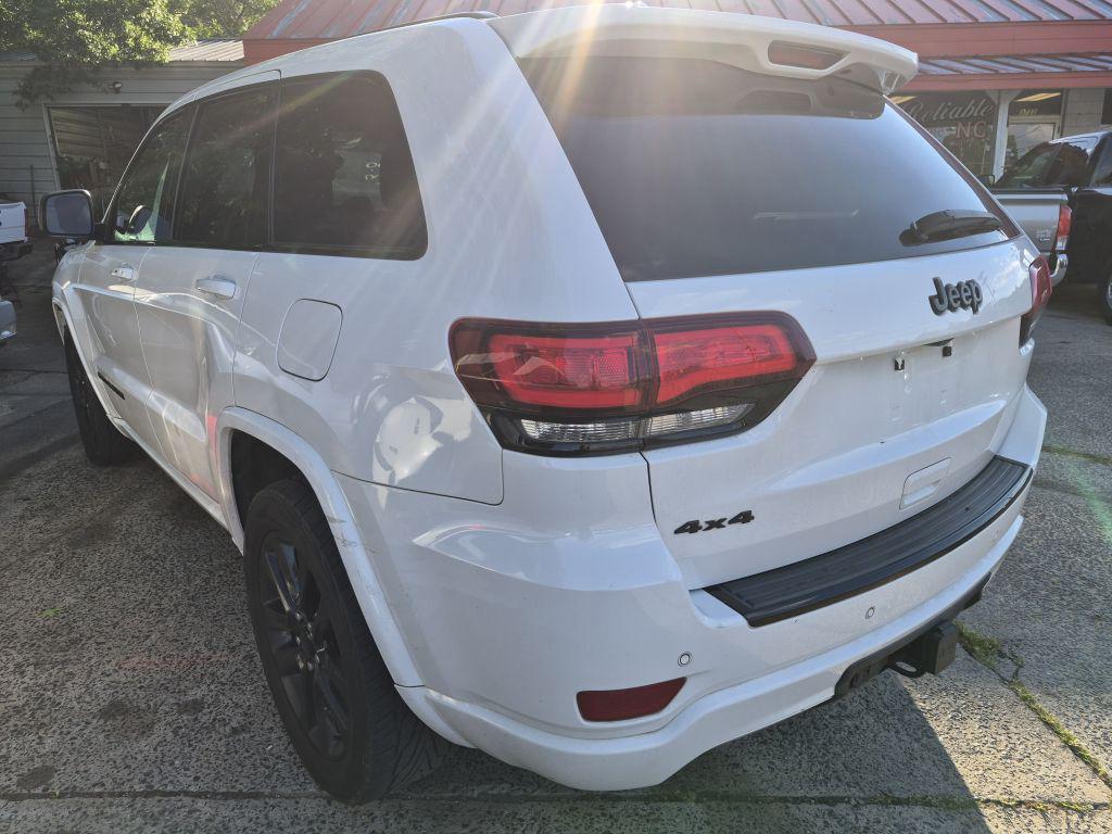 2017 Jeep Cherokee - $14,000
