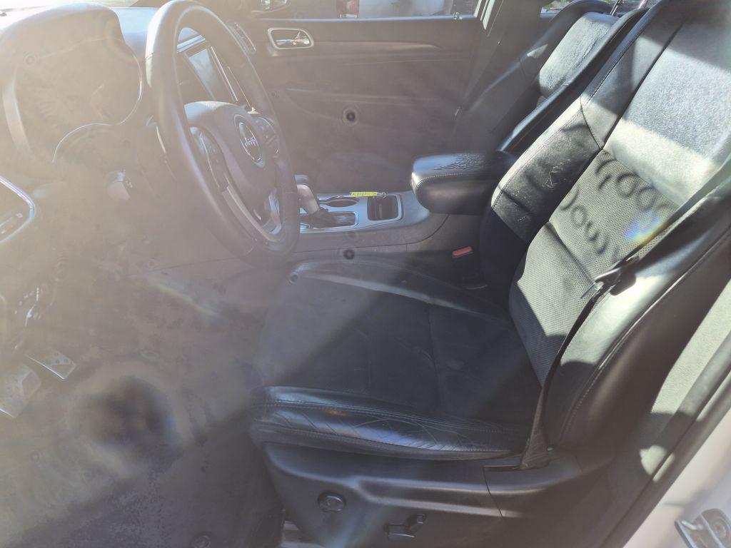 2017 Jeep Cherokee - $14,000
