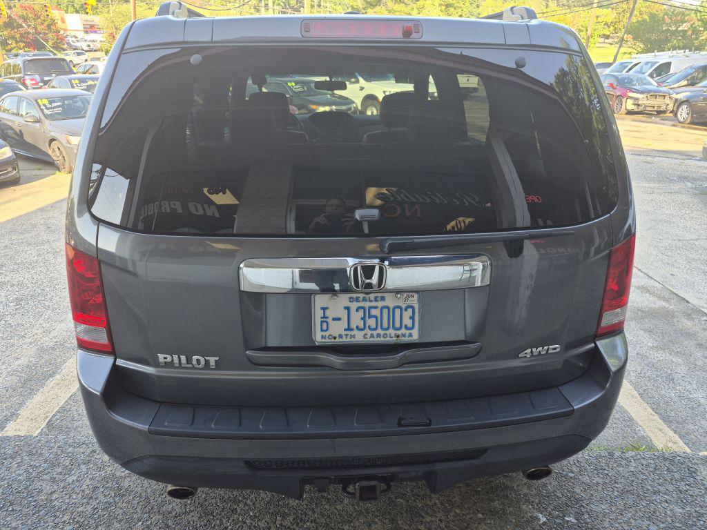 2012 Honda Pilot - $11,000