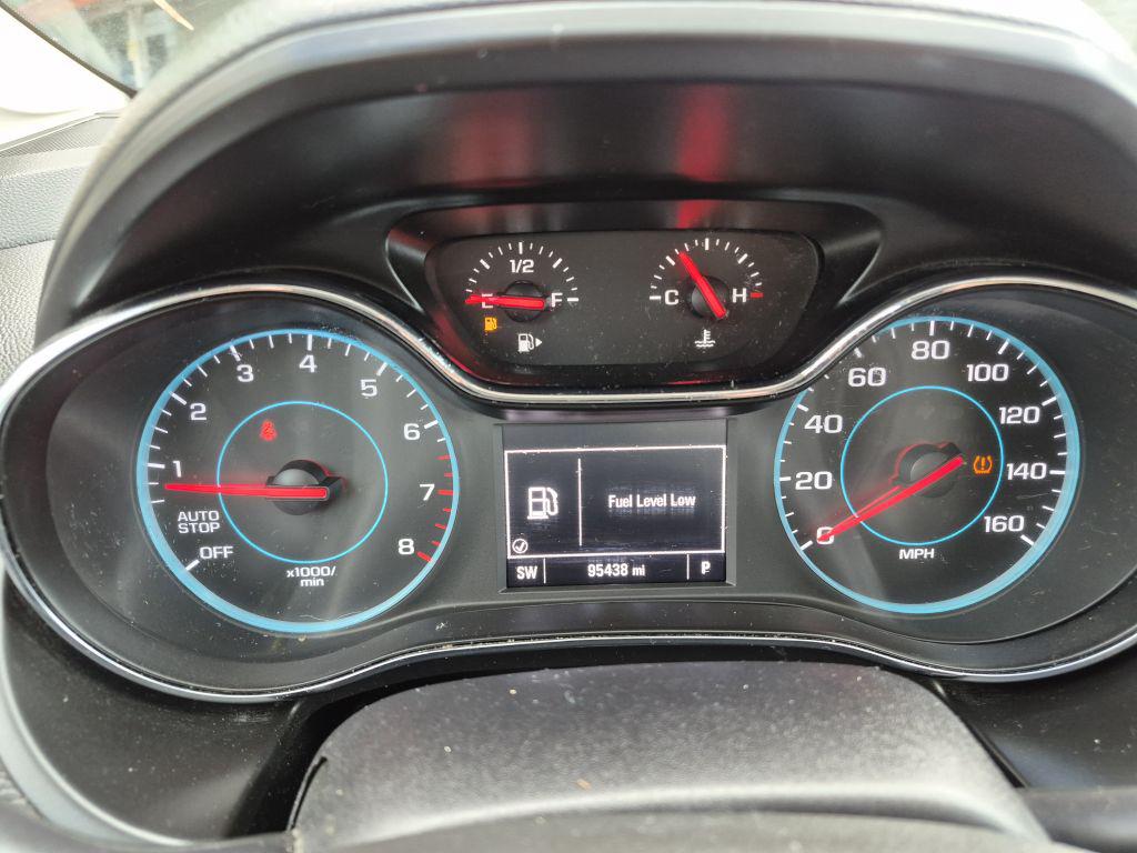 2017 Chevrolet Cruze - $8,500