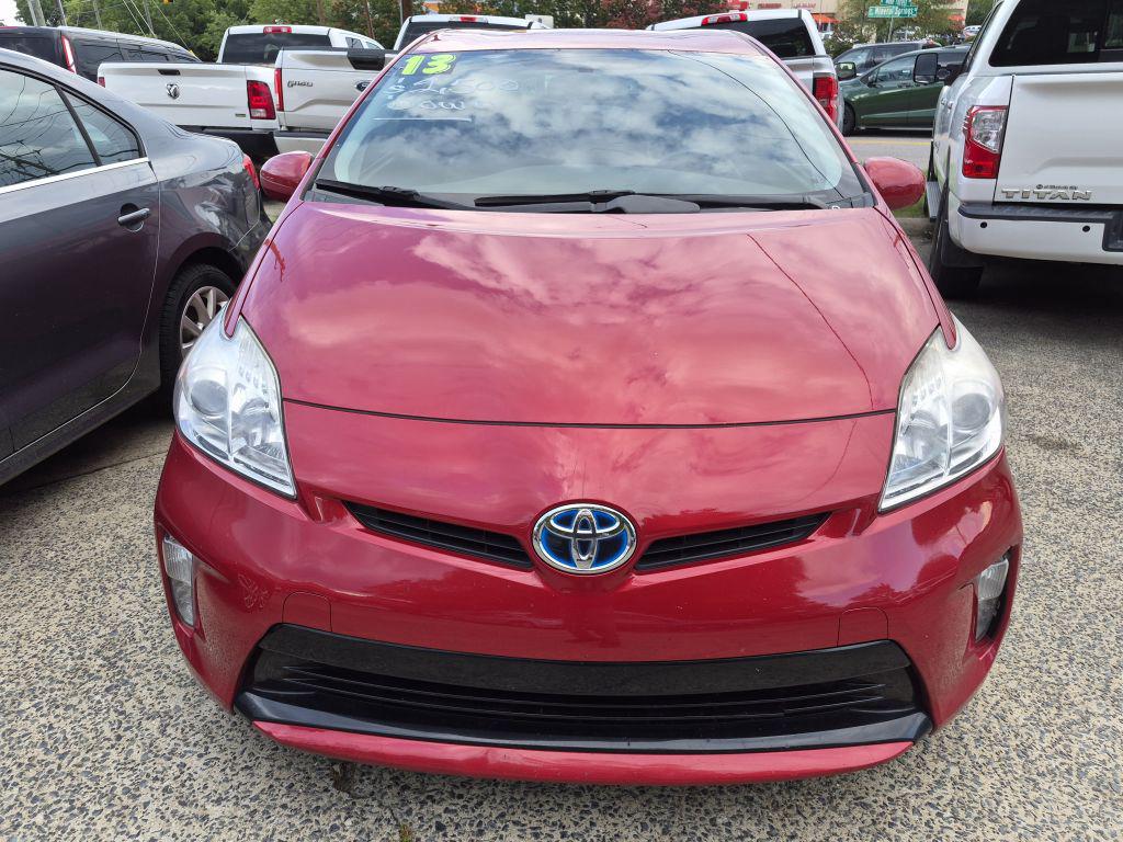 2013 Toyota Prius - $8,500