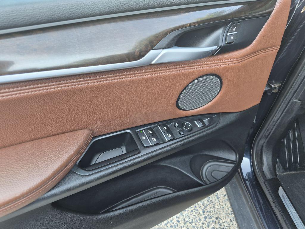 2016 BMW X5 - $12,000