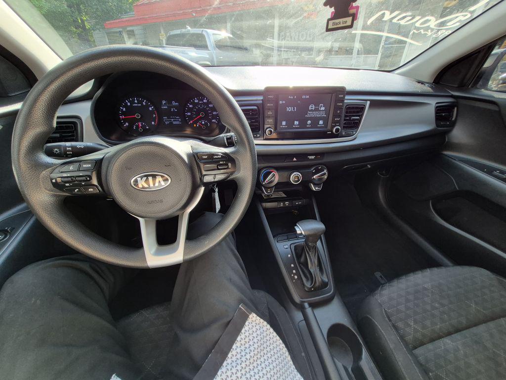 2020 Kia Rio - $10,000