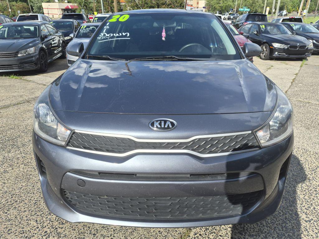 2020 Kia Rio - $10,000