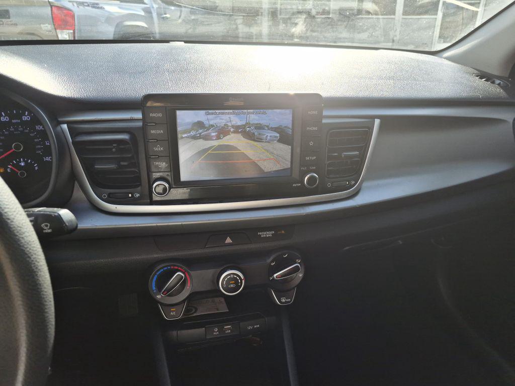 2020 Kia Rio - $10,000