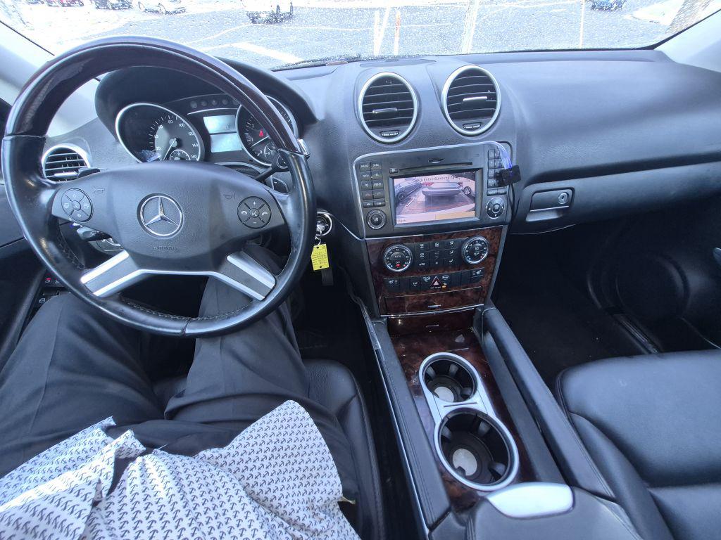 2010 Mercedes-Benz M-Class - $7,500