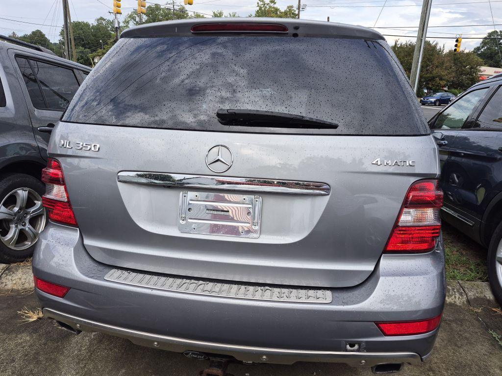 2010 Mercedes-Benz M-Class - $7,500