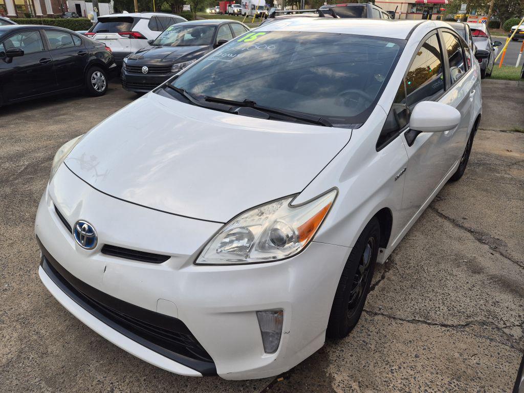2015 Toyota Prius - $9,500