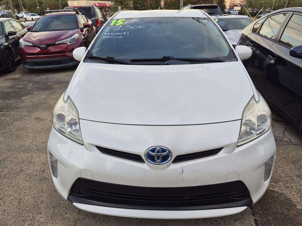 2015 Toyota Prius - $9,500