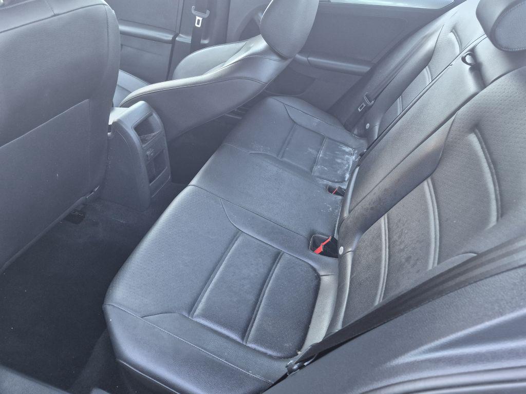 2017 Volkswagen Jetta - $9,500