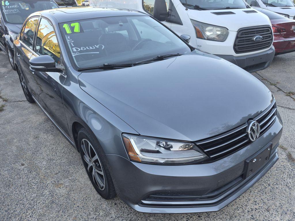 2017 Volkswagen Jetta - $9,500