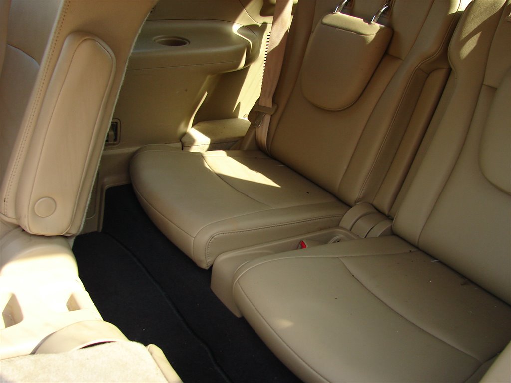 2012 Toyota Highlander - $10,950