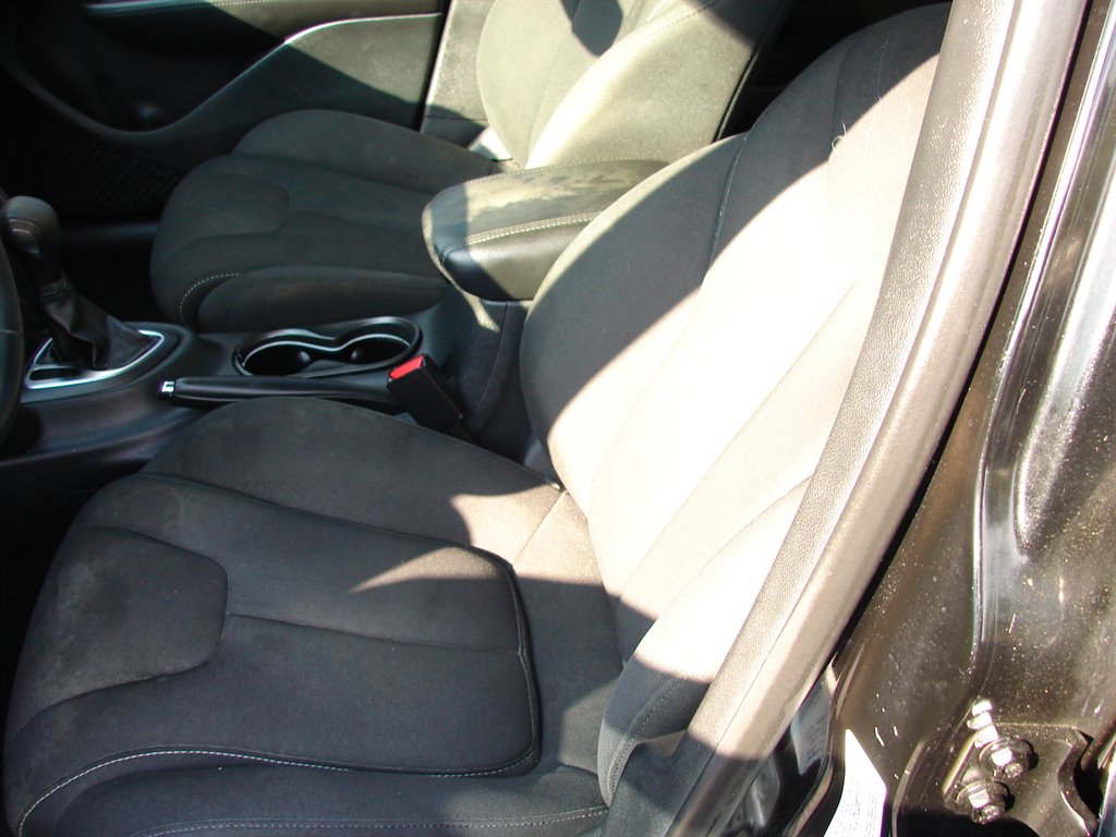 2013 Dodge Dart SXT photo