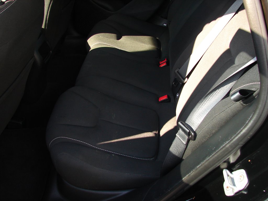 2013 Dodge Dart SXT photo