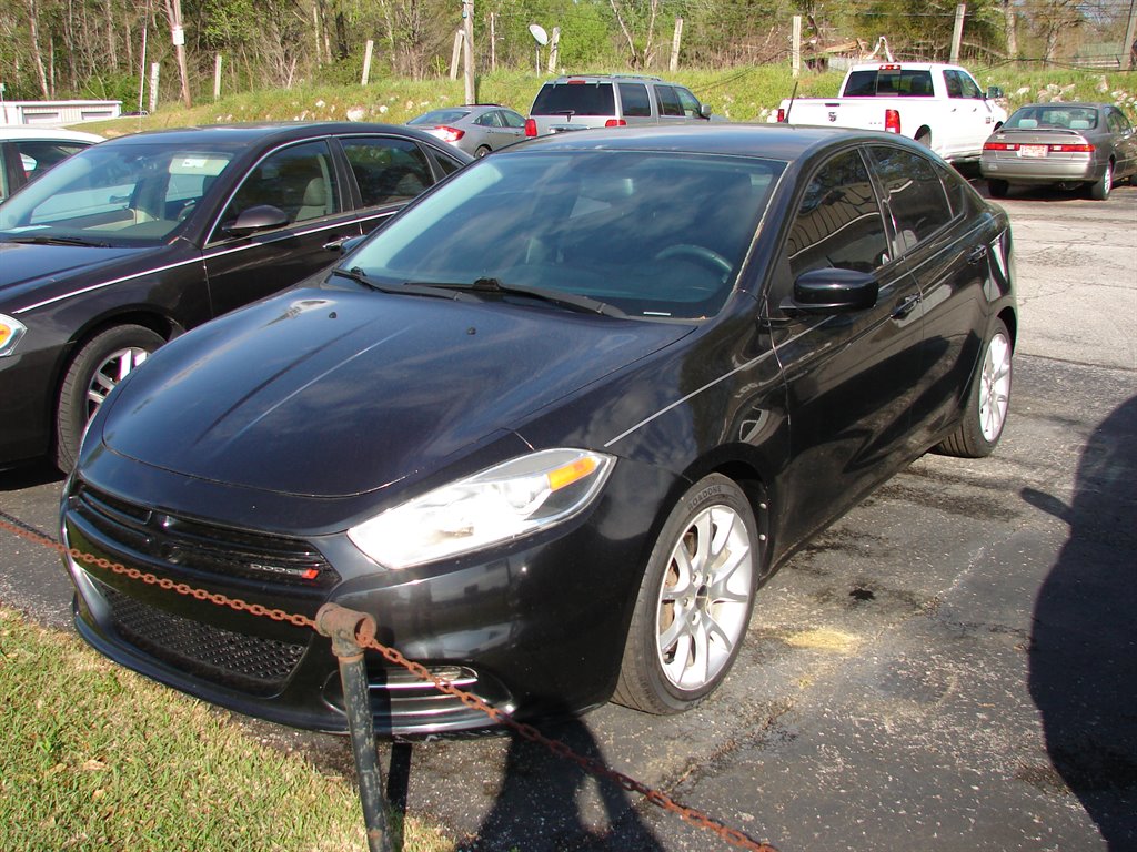 2013 Dodge Dart SXT photo