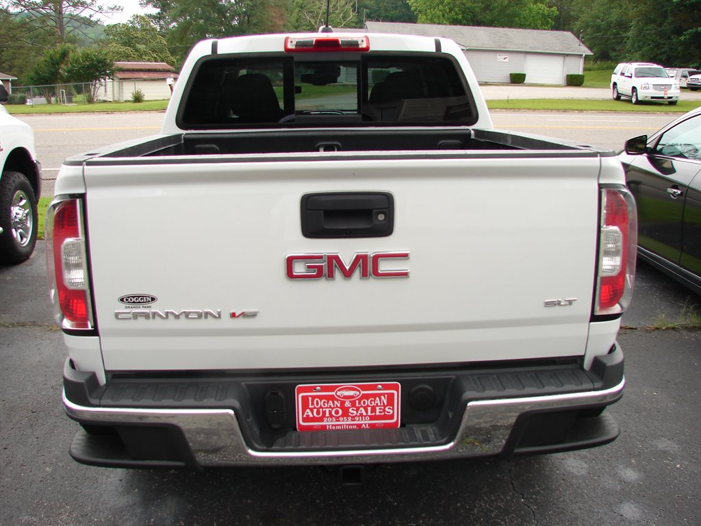 2018 GMC Canyon SLT photo
