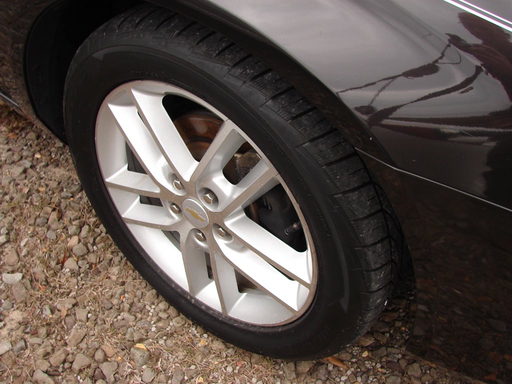 2008 Chevrolet Impala LTZ photo