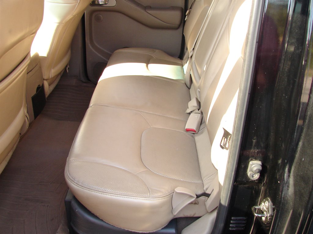 2008 Nissan Frontier SE V6 photo