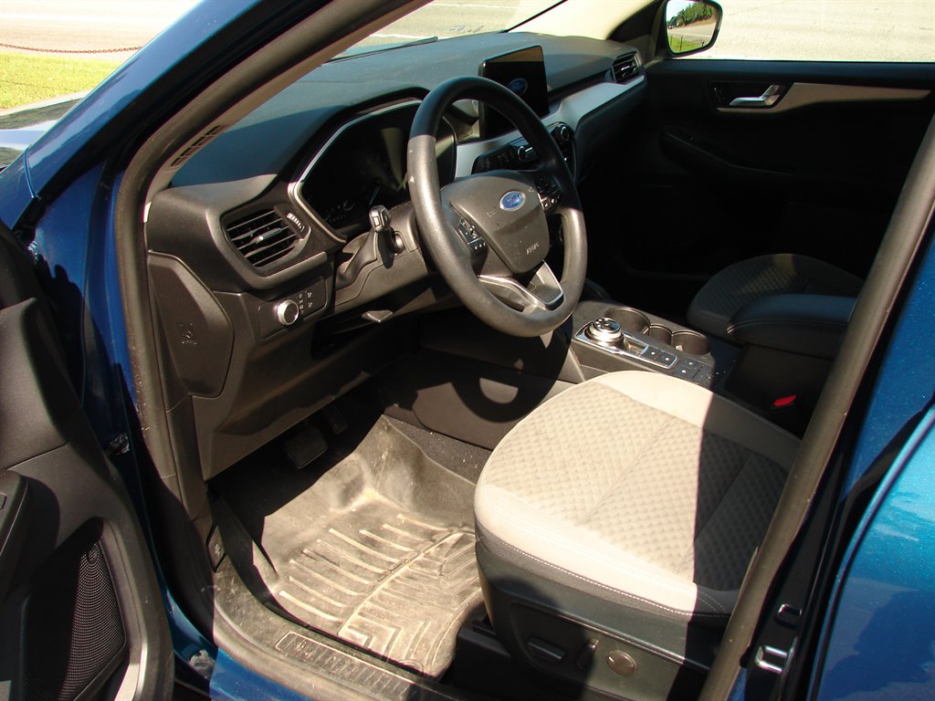 2020 Ford Escape - $11,950