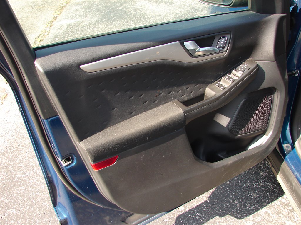 2020 Ford Escape - $11,950
