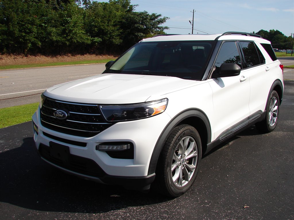 2020 Ford Explorer - $16,950