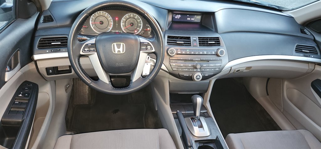 2012 Honda Accord LX photo