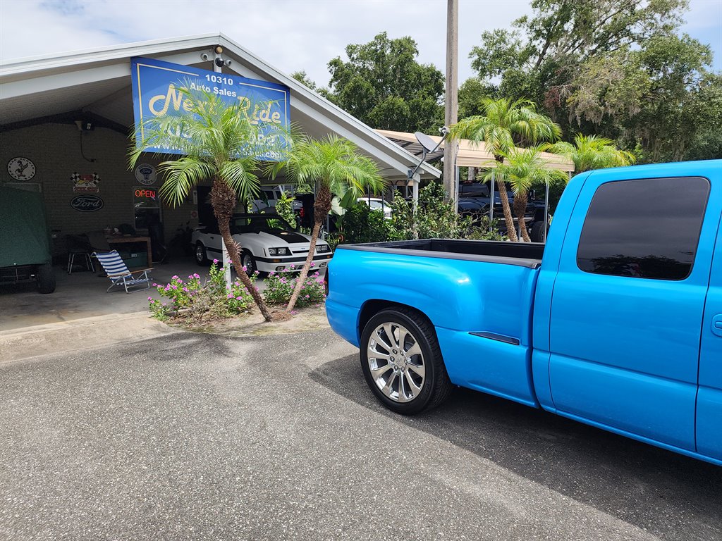 2001 Chevrolet Silverado - $14,995