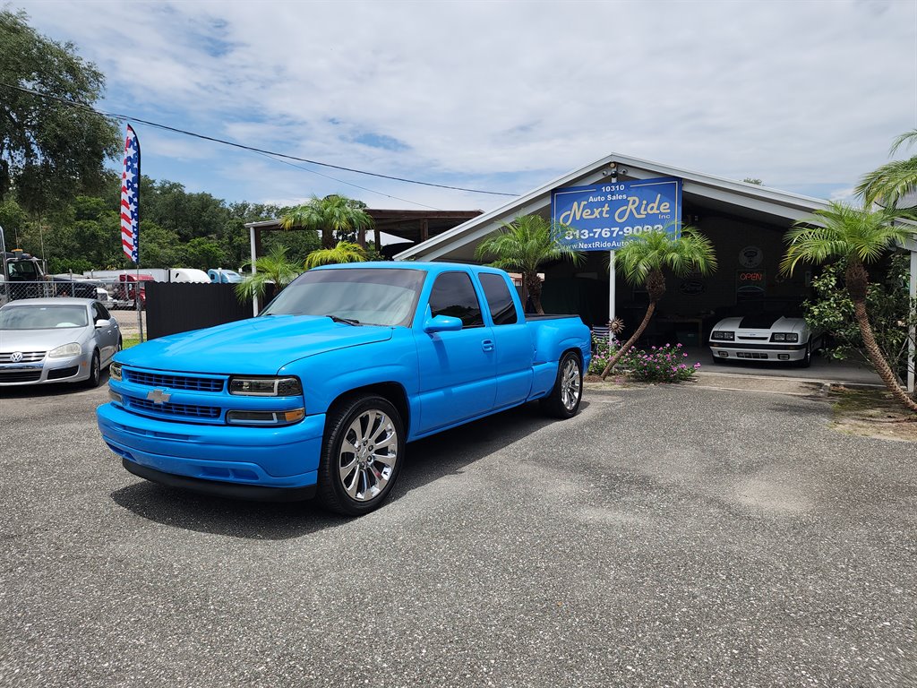 2001 Chevrolet Silverado - $14,995
