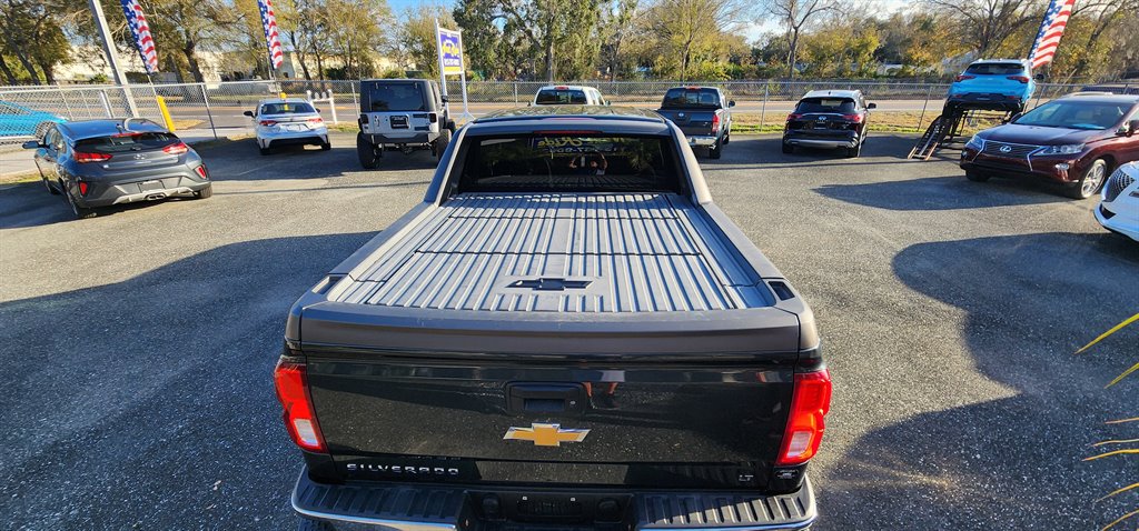 2017 Chevrolet Silverado 1500 - $18,995