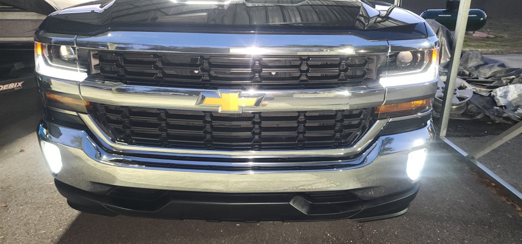 2017 Chevrolet Silverado 1500 - $18,995