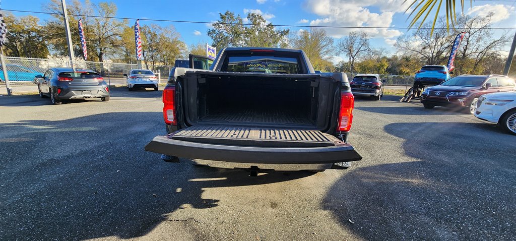 2017 Chevrolet Silverado 1500 - $18,995