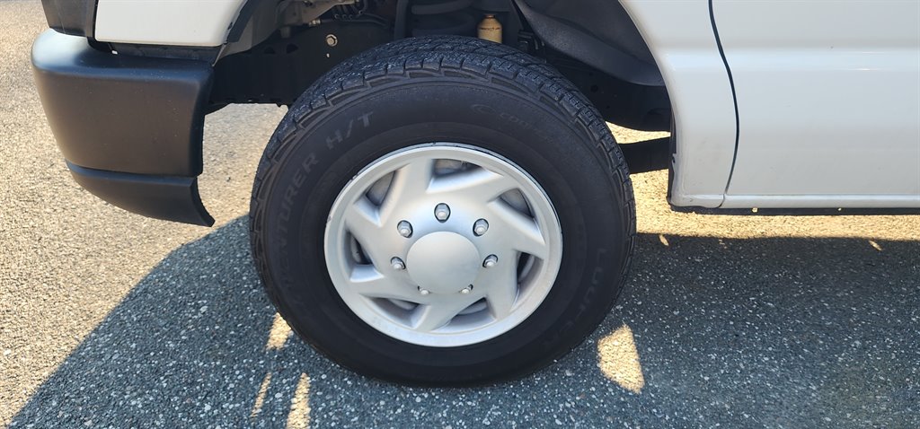 2013 Ford E-150 - $10,995