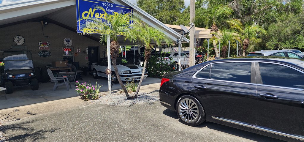 2018 Genesis G90 - $17,995