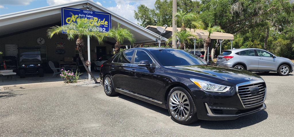 2018 Genesis G90 - $17,995