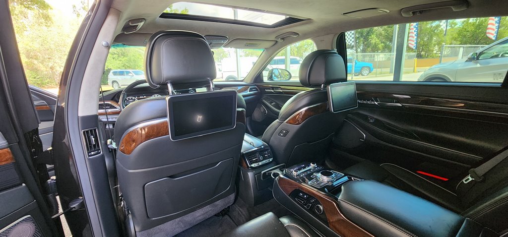 2018 Genesis G90 - $17,995