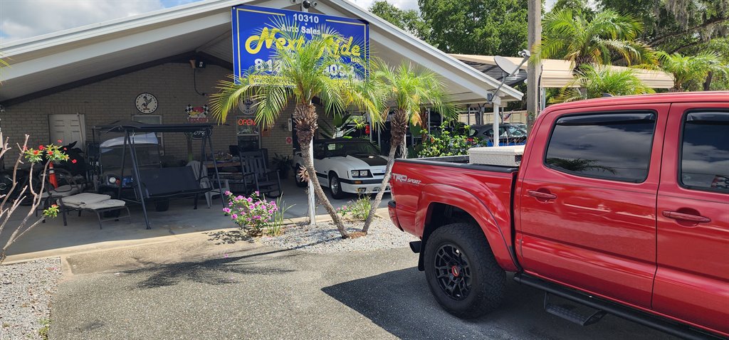 2015 Toyota Tacoma - $14,995