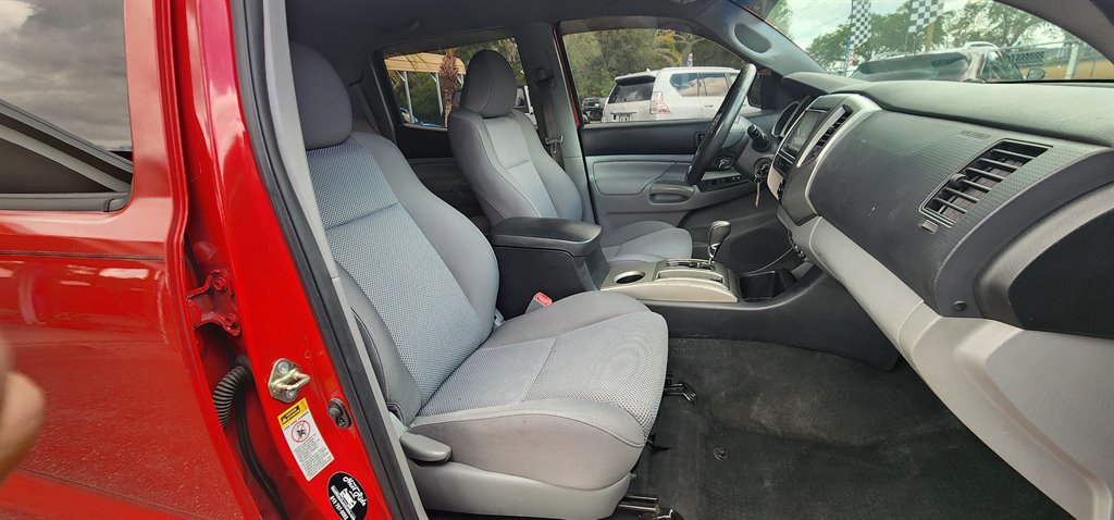 2015 Toyota Tacoma - $14,995