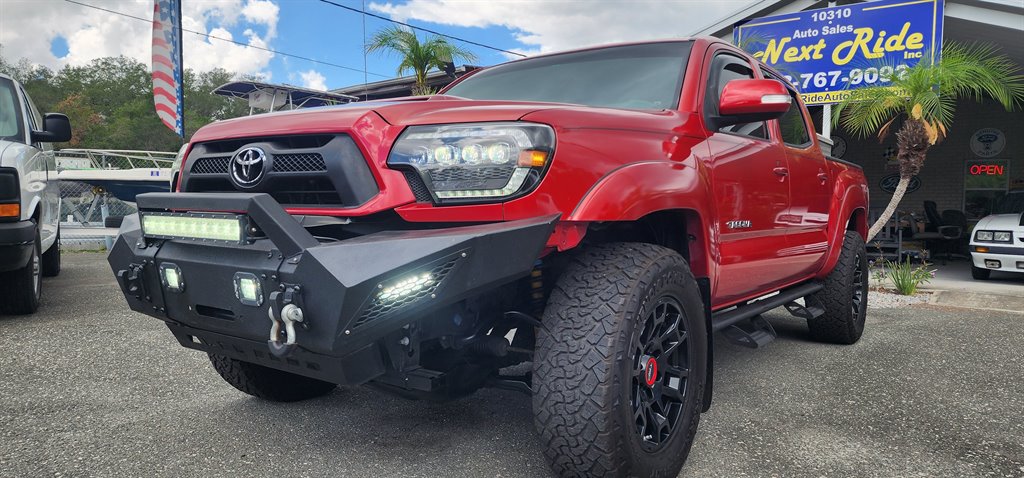 2015 Toyota Tacoma - $14,995