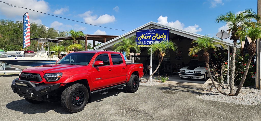 2015 Toyota Tacoma - $14,995