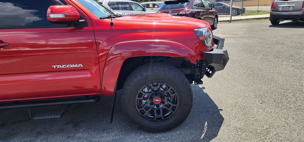 2015 Toyota Tacoma - $14,995