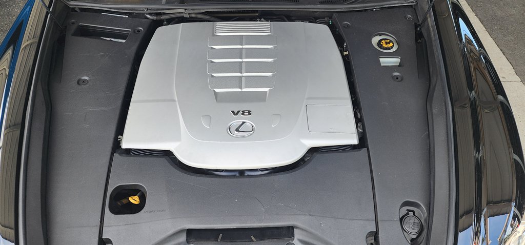 2013 Lexus LS - $20,995