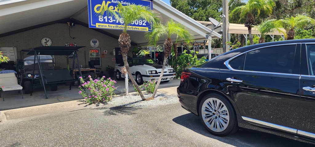 2013 Lexus LS - $20,995