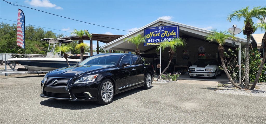 2013 Lexus LS - $20,995