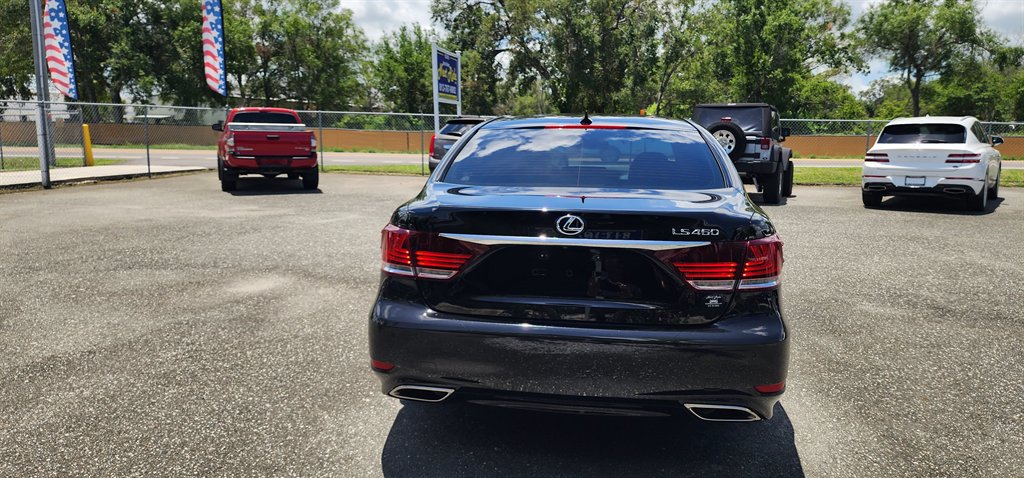 2013 Lexus LS - $20,995