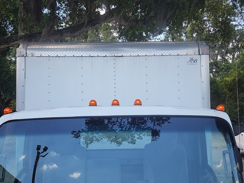2019 Chevrolet 3500 / 4500 - $22,995