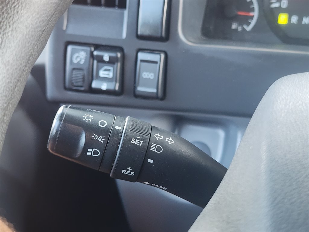2019 Chevrolet 3500 / 4500 - $22,995