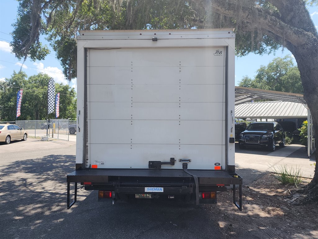 2019 Chevrolet 3500 / 4500 - $22,995